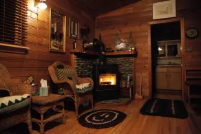MapleRidge House: A BnB For All Seasons! - Image 2
