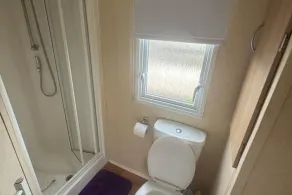 3 Bed Caravan - Sleeps 8 - Pets - Parking - Image 3