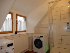 180 sqm art nouveau villa in Kannebäcker Land, good transport links to A3 and A48 - Image 5