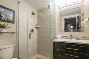 New Renovation in Village 2 BR/2 Bath POOL/HOT TUB - Image 4