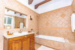 Cubo's Villa Ana Valtocado. Vues spectaculaires et piscine privée - Image 2