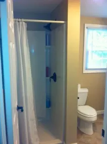 3 bed/2 bath home, walk to the beach! Aug 2-9 week available! - Image 2