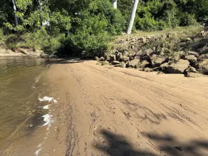 Chapel Cove Retreat - Private Tiny House with Boat Ramp - Image 3