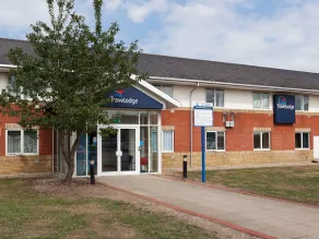 Travelodge Reading M4 Eastbound - Image 4