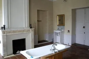 Chateau in medieval Bastide - Sleeps up to 17 - Image 5
