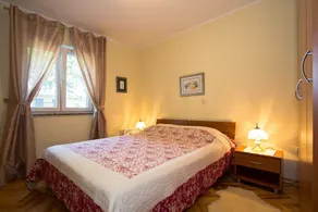 Comfortable and modern apartment with two bedrooms, top location, close to the beach and the center of Porec - Image 5