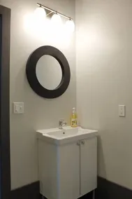 Suite with AC, Industrial Styling - Image 4