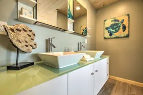 Sea Salt Escape - Direct Oceanfront, Pool, Fishing! - Image 3
