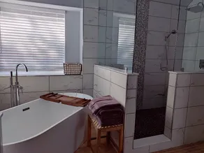 Master Suite with King Bed + Pro Range Top - Image 3