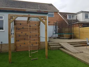 Shoreham beach house - Image 2