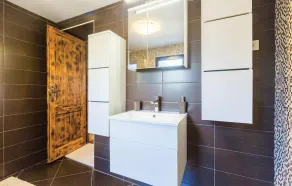Bellissima casa con 2 camere da letto a Parenzo - Image 3