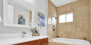 The Nia Tower Ultimate Beach House - Image 5