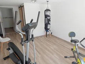 Maison de 300m2 Piscine, Salle de Sport et Salle de Cinéma aux Portes du Lubéron - Image 3