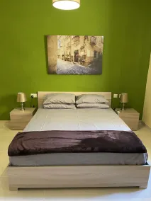 Sunrise Apt - Modern Studio Apt near the Beach - Image 4