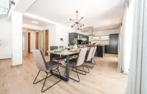 Gorgeous Home In Pirovac - Image 4
