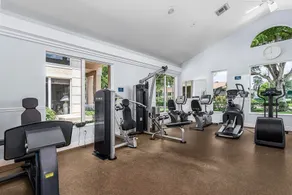 PICCADILLY MANOR-3BD/2BA W HEATED POOL  +1 773 443-7832 - Image 3