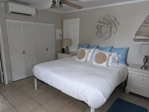 La villa \"Nest\" - 2Bed / 2Bath, vue imprenable sur la baie, terrasse privée, quai pour bateaux! - Image 3