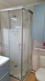 Air-conditioned villa, free WIFI, 500 m from the beach in residence with swimming pool. - Image 4
