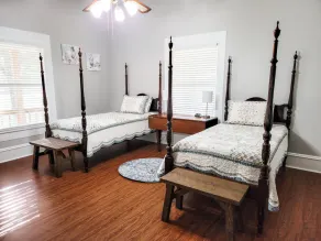 Country house minutes from Aggieland - Image 3