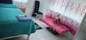Mack's holiday room. 1 bedroom - Image 3
