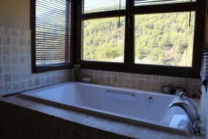 Casa de alta qualidade em aera pacífica com grande piscina - Image 2