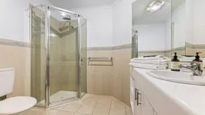 Unit 9, Boardwalk Apartments - Image 2