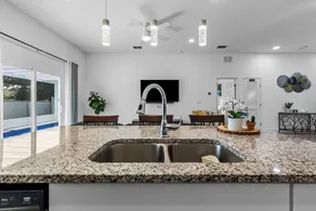 House with Screened Heated Pool year-round with 10 minutes to the Beaches! - Image 2