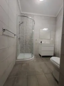 Modern 2BR APT in Central Birkirkara - Image 4