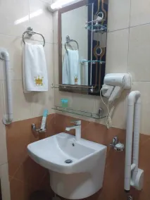 Al Khaleej Plaza Hotel Apartment - Image 5