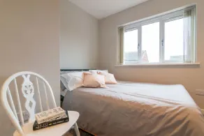 Amazing 6 Bedroom Holiday Home Sleep 11 Manchester CIty Manchester Airport - Image 5