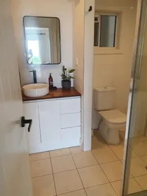 Classic Suite with Beach Views - Image 2
