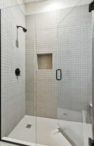 Logan Inn - Image 3