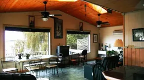 Waterfront Lake house (Sandy Pond, Ontario Lake) - Image 3