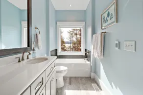 Ferienhaus mit Grill und Whirlpool | Wasserblick | Perfekt für die Arbeit von Zuhause - Image 4
