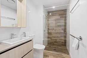 Escape to paradise at this exquisite 2 bedroom, 2 bathroom apartment. - Image 4