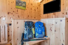 Charming Apartment Kornkammer Lodge with Mountain View, Wi-Fi & Garden; Parking Available - Image 2