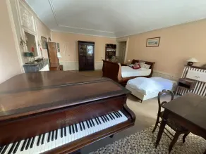 A beautiful townhouse for 12 guests, with private pool - Image 4