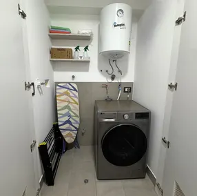 Aparts4Days with maid service 1 Bedroom Apartment - Image 3