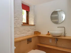 Dolphin Cottage - Image 5