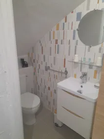 Tyst stuga 200 meter från stranden utrustad för funktionshindrade - Image 3