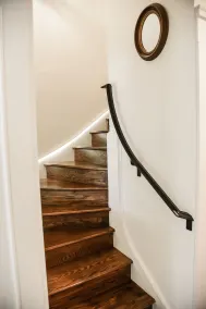 Charm and Comfort in Quiet Lodi Neighborhood - Image 2