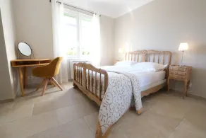 vacation rental with pool and poolhouse, close to arles in moulès- sleeps 8 - Image 4