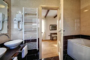 Property with pool, whirlpool and sauna for 10 - Image 5