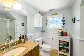 Loring Ave 258, 4 Schlafzimmer, 3 Badezimmer - Image 3