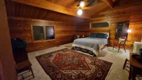 The River House at Whitestone: Pet Friendly, Secluded Private Beach, w/ Kayaks! - Image 5
