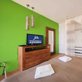 VILLA MADABA '- VILLA i moderne stil med pool og søudsigt i BARDOLINO - Image 3