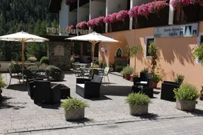 Alpina Mountain Resort - Image 3