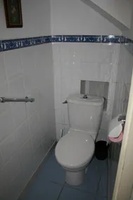 Gite sleeps 2/4 in the large XVIIIth century building of an estate with swimming pool - Image 3