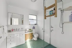 Chic Coastal 1-Bedroom Home with Balcony & BBQ - Image 2