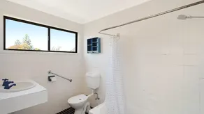 74 Ocean Parade - Beach Home - Image 2